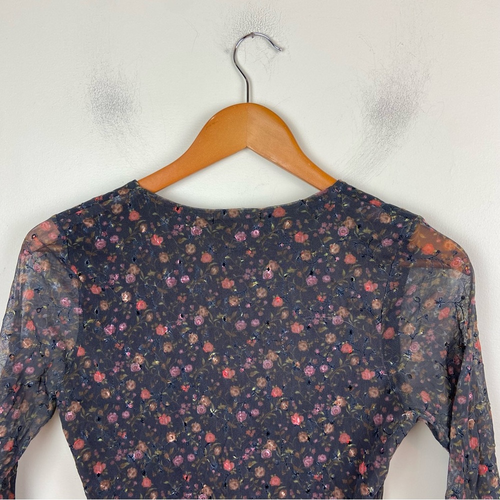 Therapy Micro Floral Sheer Sleeve Mesh Embroidered Eyelet Lettuce Hem Top Small - Picture 5 of 13